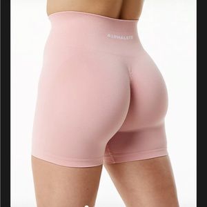 Alphalete amplify short